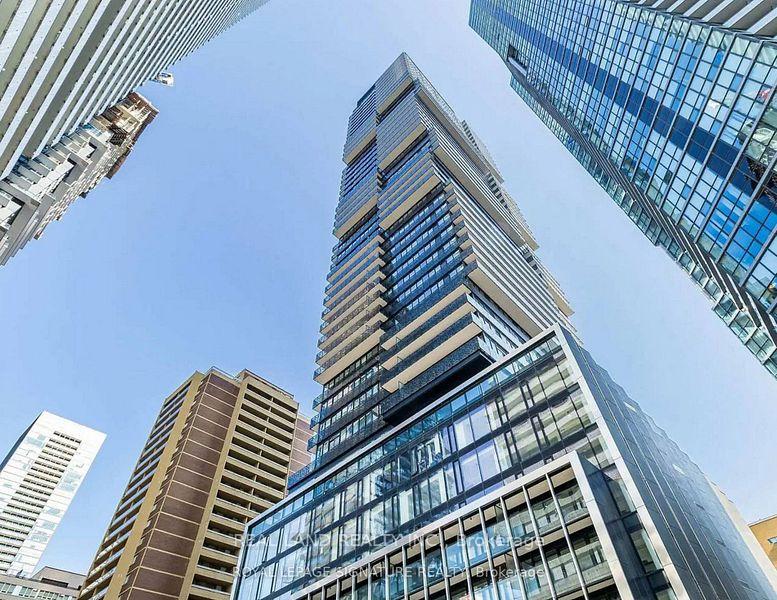 55-charles-street-e-toronto-toronto-ontario-c13562804