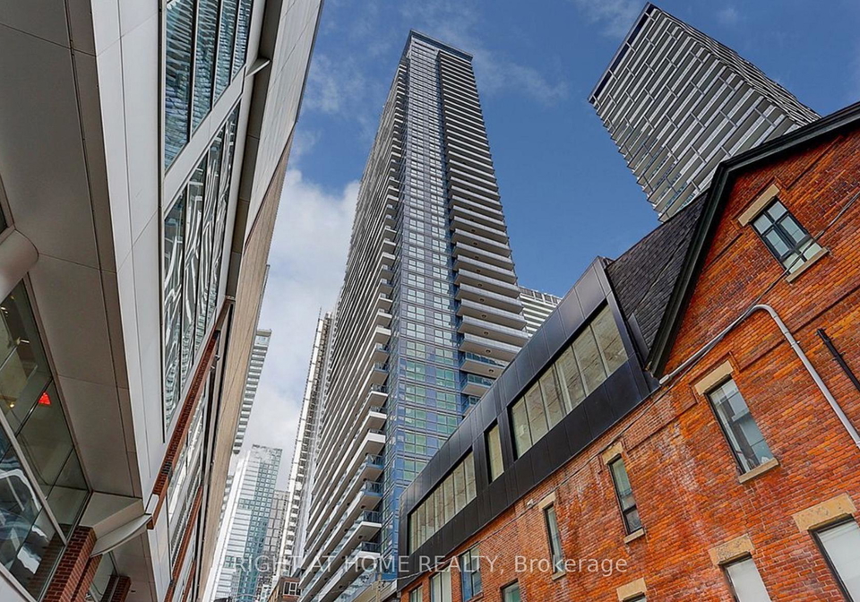 38-widmer-street-toronto-toronto-ontario-c13562934