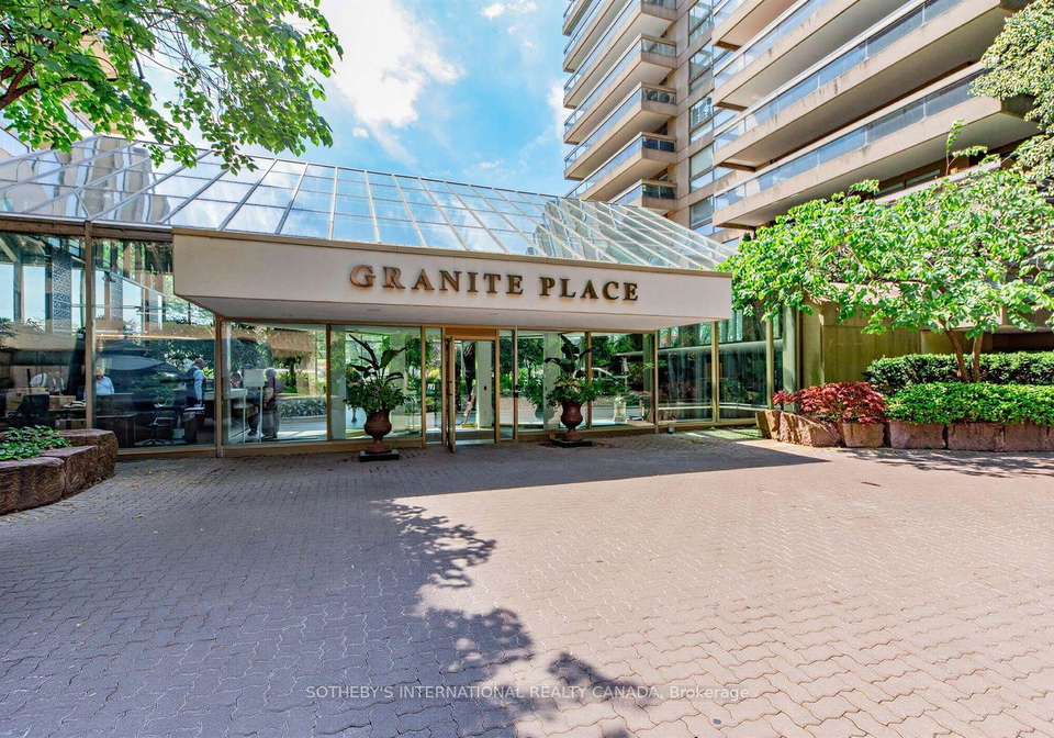 63-st-clair-avenue-w-toronto-toronto-ontario-c13563020