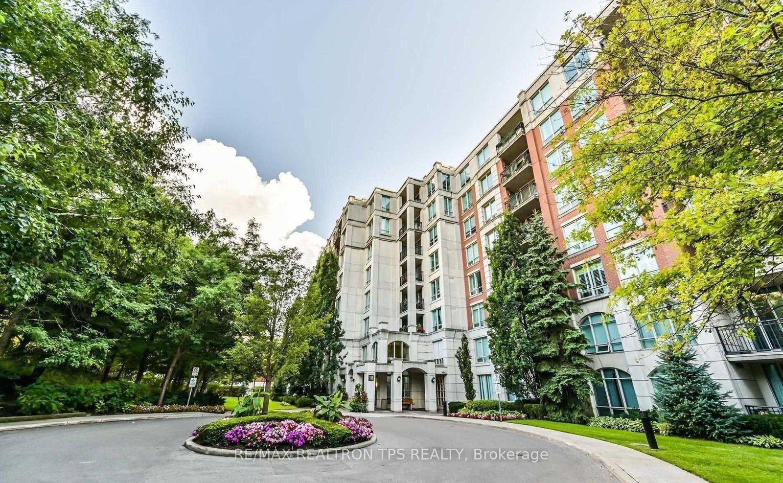 18-william-carson-crescent-toronto-north-york-ontario-c13563518