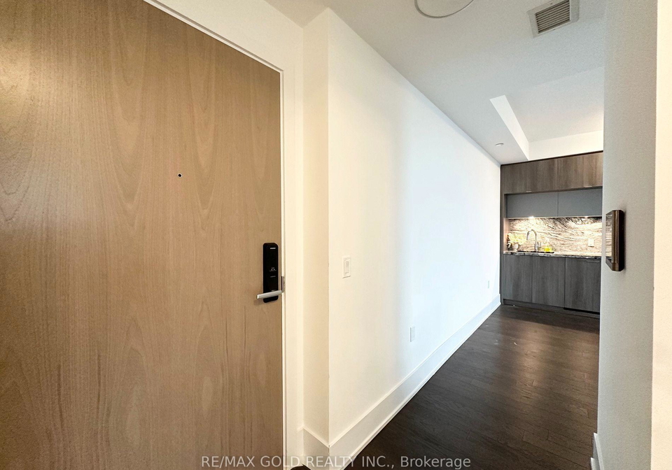 585-bloor-street-toronto-toronto-ontario-c13563536