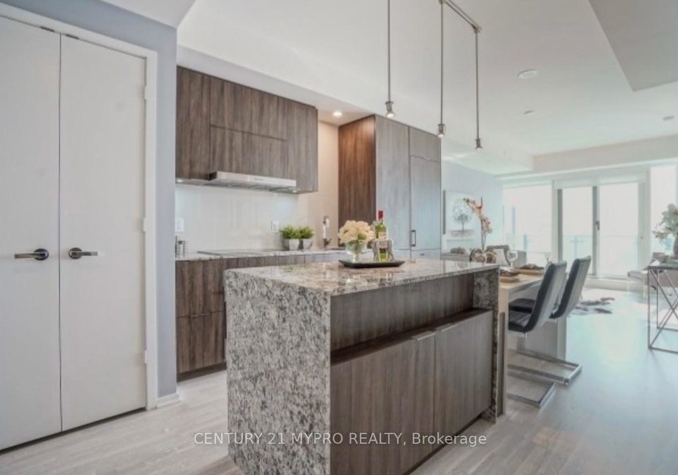 1-bloor-street-e-toronto-toronto-ontario-c13563952