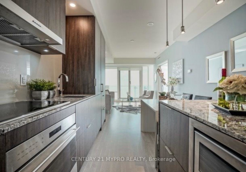 1-bloor-street-e-toronto-toronto-ontario-c13563952