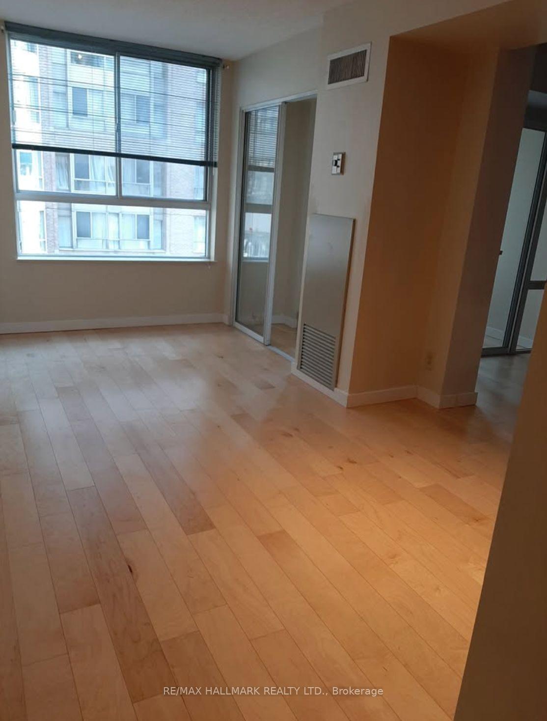 711-bay-street-toronto-toronto-ontario-c13564120