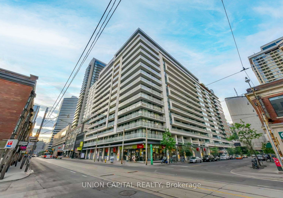 111-elizabeth-street-toronto-toronto-ontario-c13564168