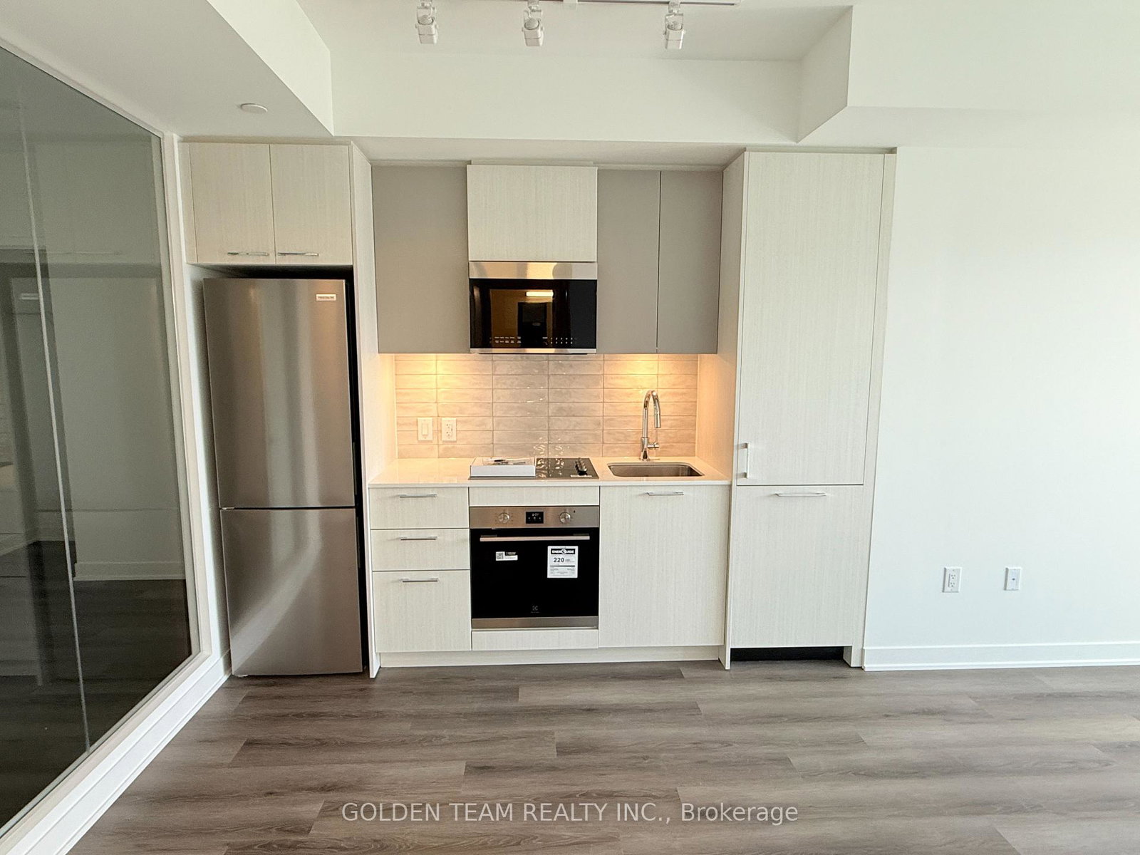 10-oak-street-toronto-toronto-ontario-c13564184