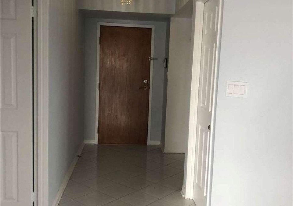 5-concorde-place-toronto-north-york-ontario-c13564264