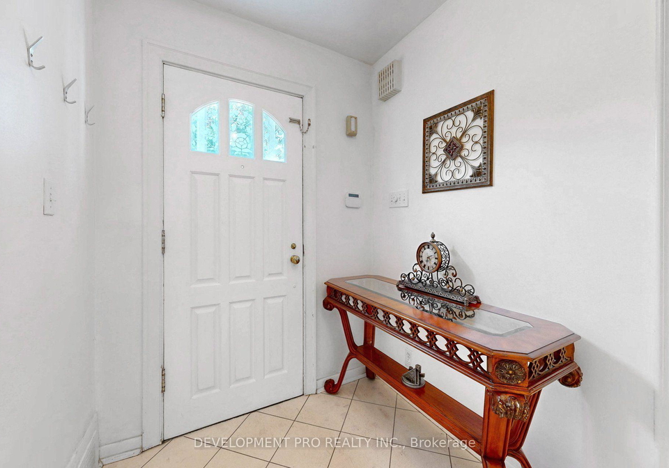 534-deloraine-avenue-s-toronto-toronto-ontario-c13564304