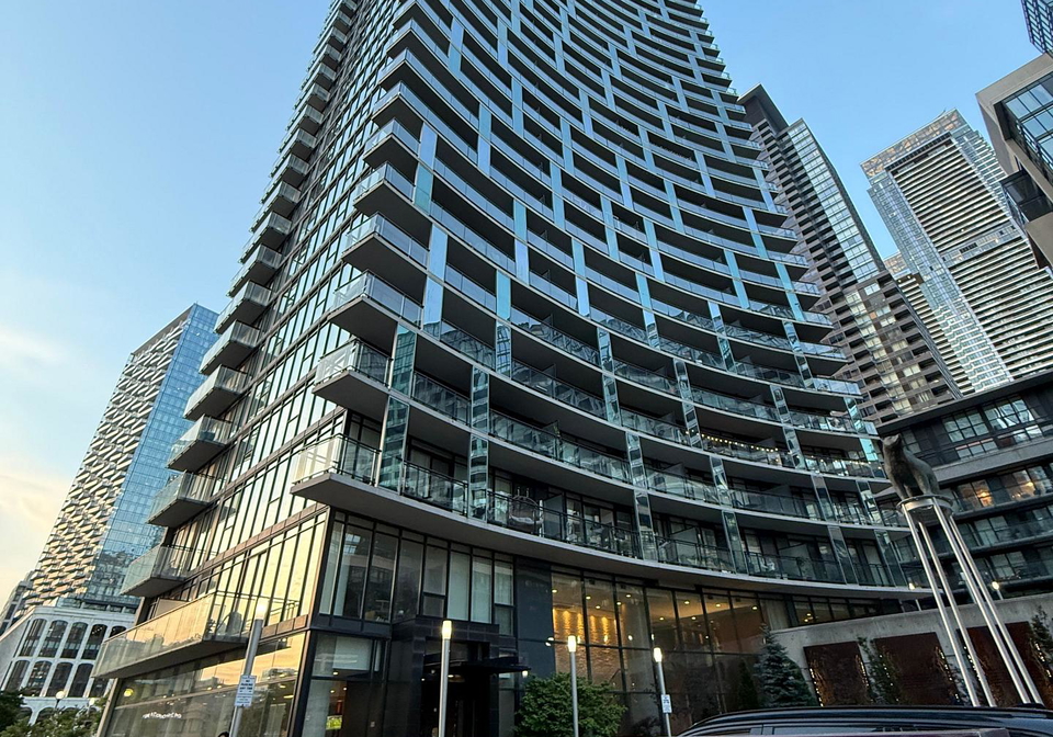 25-capreol-court-toronto-toronto-ontario-c13564362