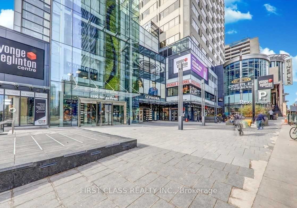 8-eglinton-avenue-e-toronto-toronto-ontario-c13564398