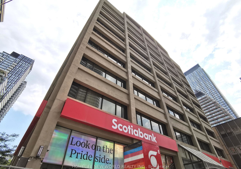 555-yonge-street-toronto-toronto-ontario-c13564668