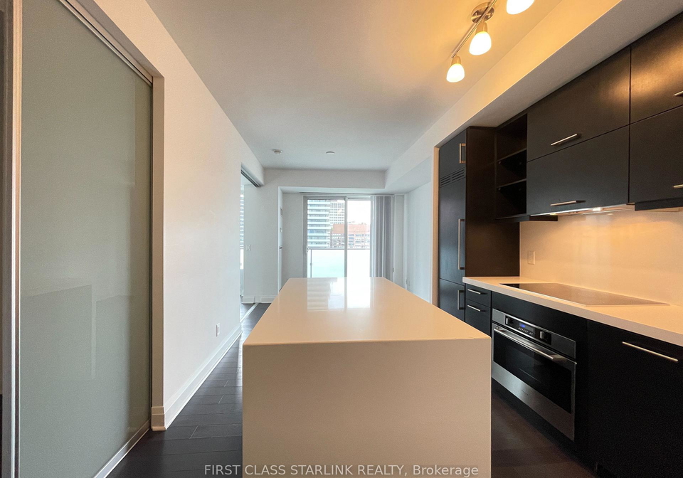 1080-bay-street-toronto-toronto-ontario-c13564720