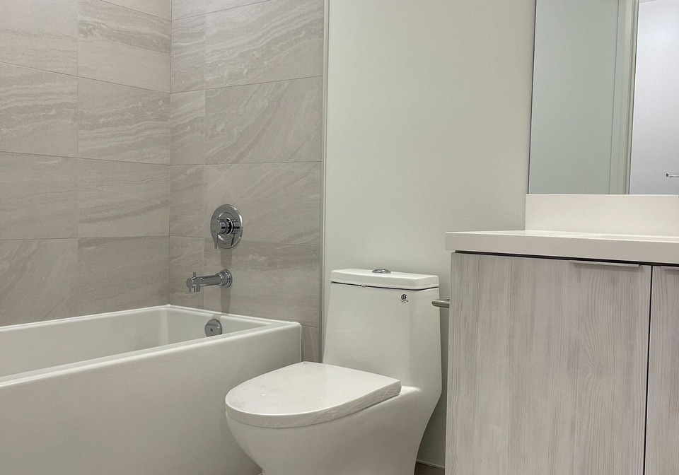 400-king-street-w-toronto-toronto-ontario-c13564740