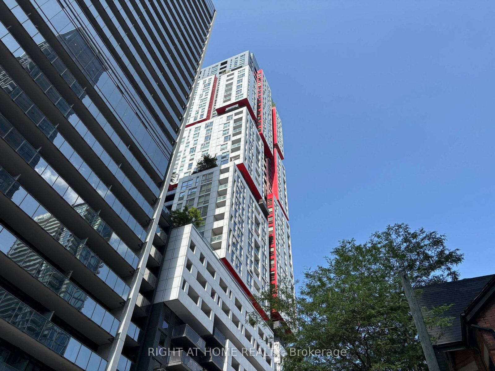318-richmond-street-w-toronto-toronto-ontario-c13564750