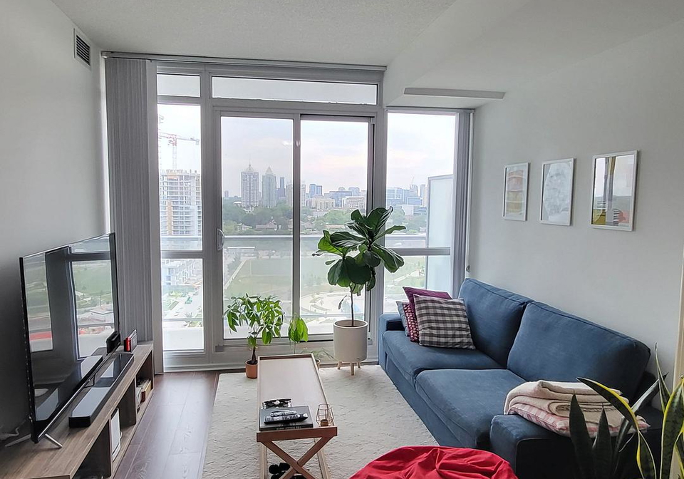 121-mcmahon-drive-toronto-north-york-ontario-c13564774