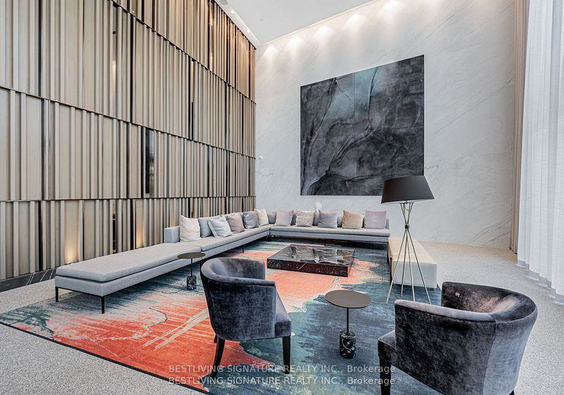 585-bloor-street-e-toronto-toronto-ontario-c13564780