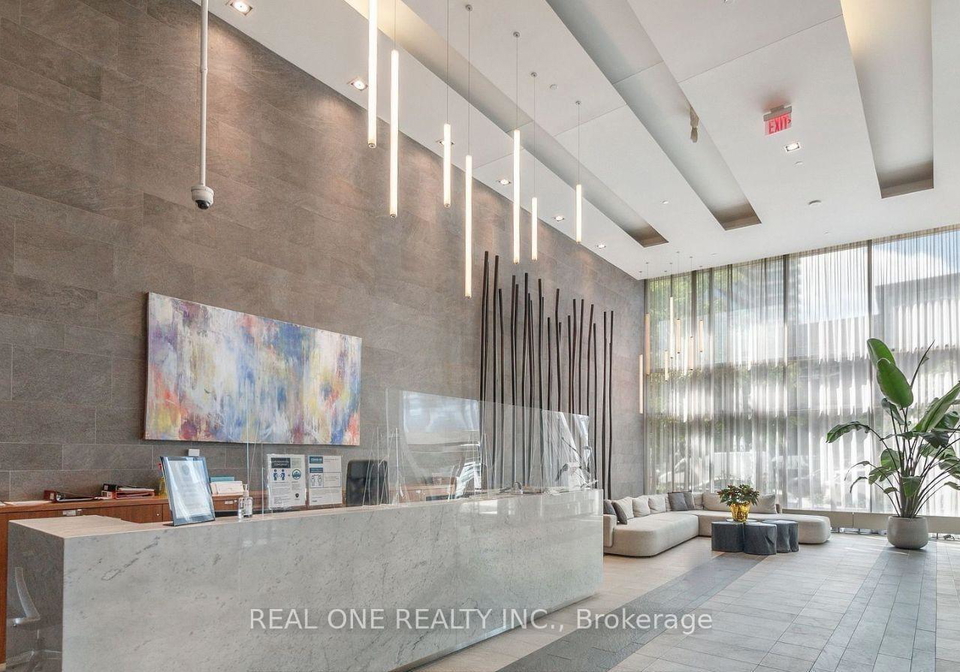 72-esther-shiner-boulevard-toronto-north-york-ontario-c13564924