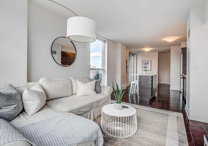 320-richmond-street-e-toronto-toronto-ontario-c13565318