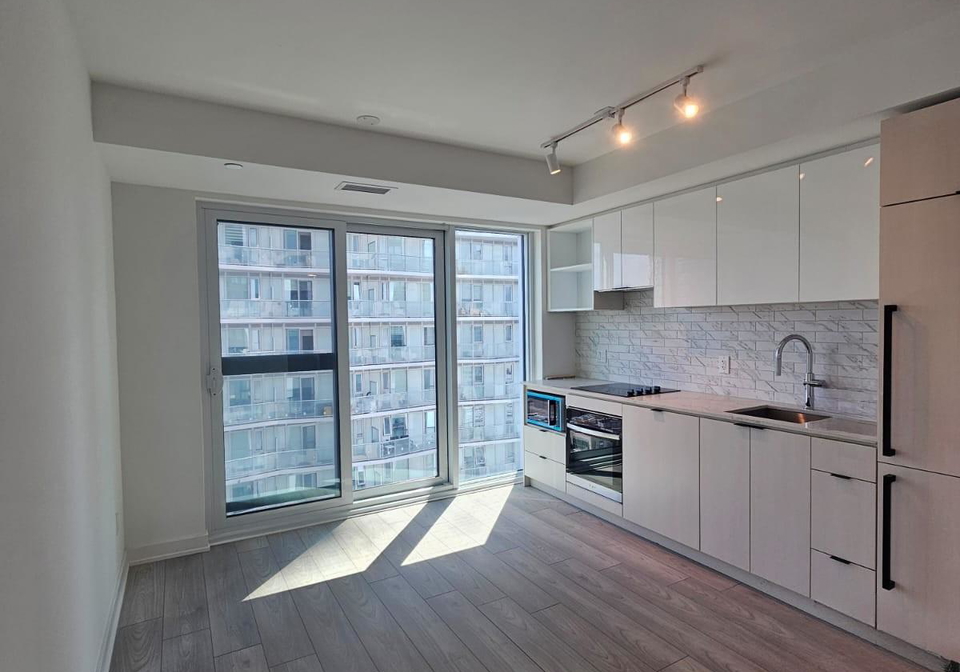 252-church-street-toronto-toronto-ontario-c13565492