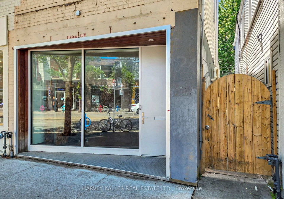 819-dundas-street-w-toronto-toronto-ontario-c13565784