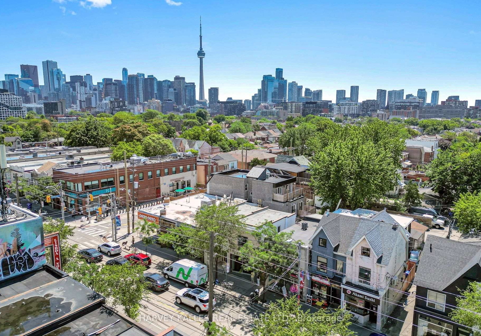 819-dundas-street-w-toronto-toronto-ontario-c13565784