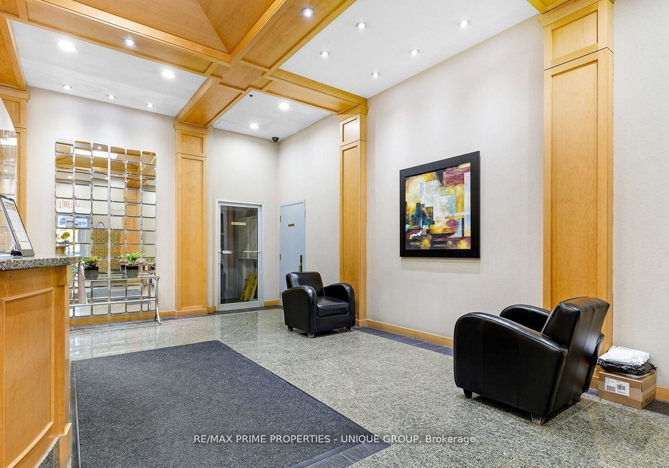 43-eglinton-avenue-e-toronto-toronto-ontario-c13565888