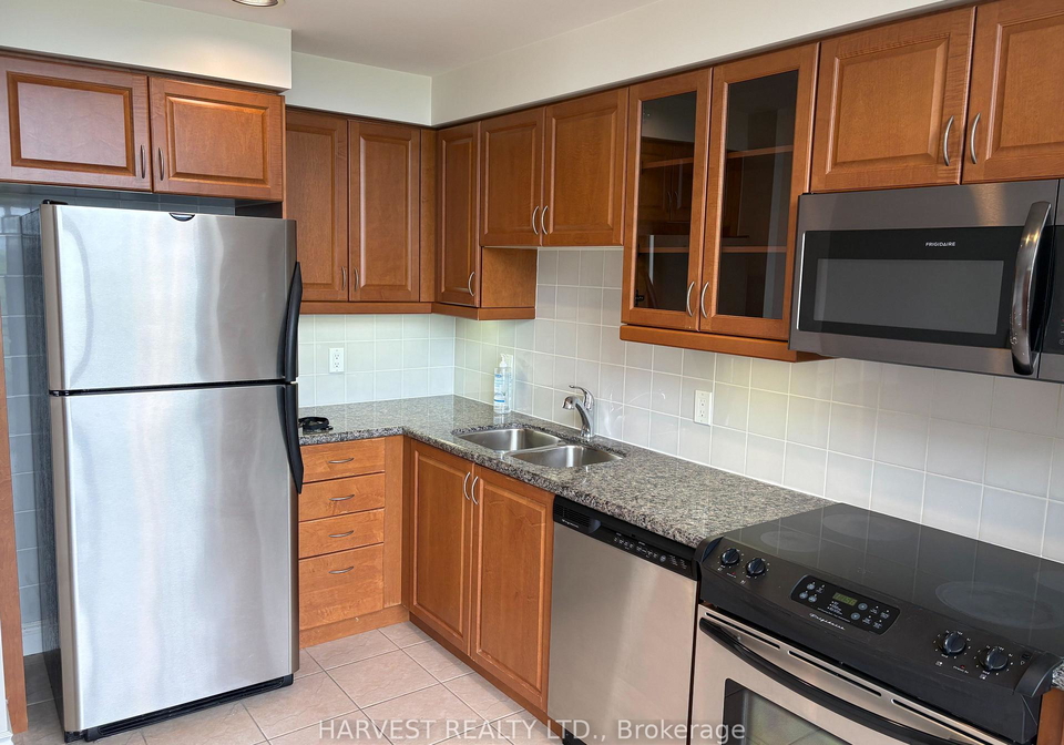 1101-leslie-street-toronto-north-york-ontario-c13566034