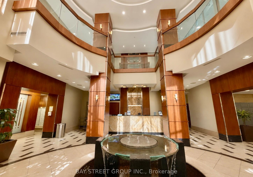 10-northtown-way-toronto-north-york-ontario-c13566072