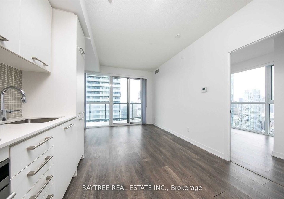 87-peter-street-toronto-toronto-ontario-c13566216