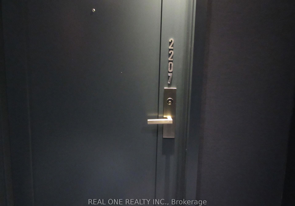 28-wellesley-street-e-toronto-toronto-ontario-c13566234