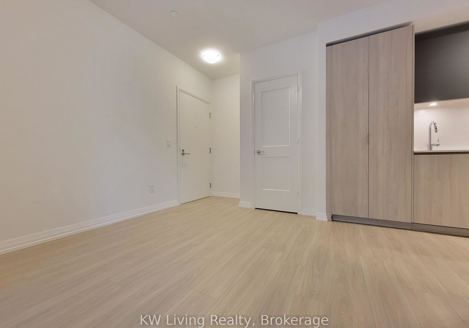 8-widmer-street-toronto-toronto-ontario-c13566266