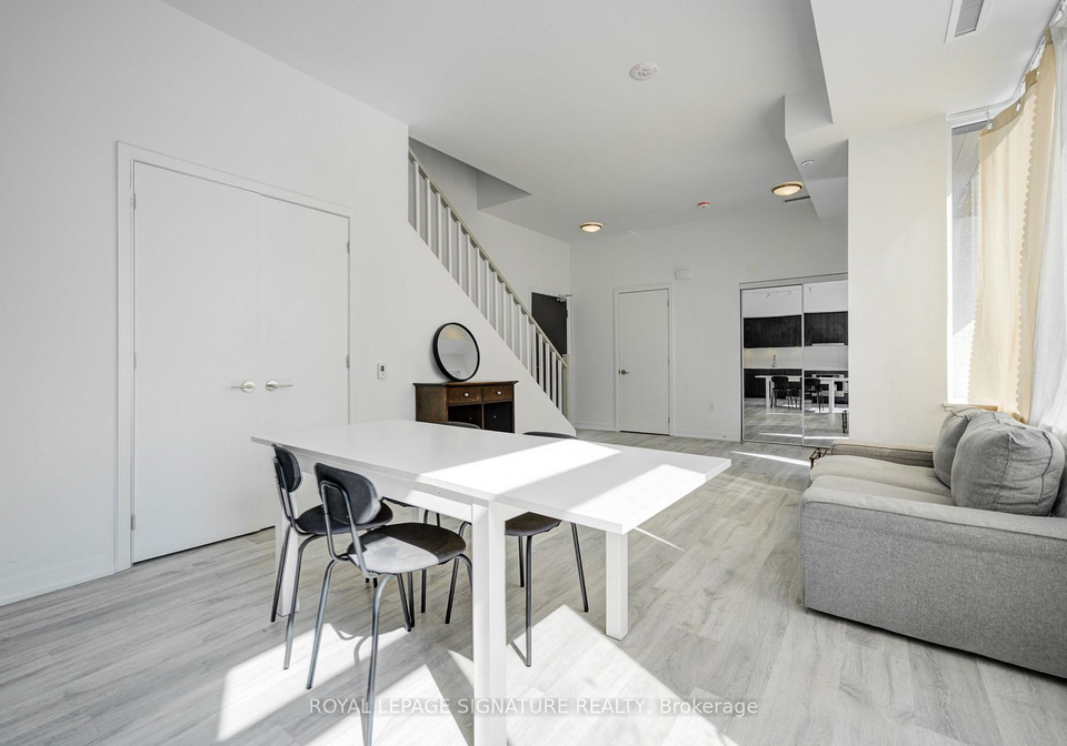 12-olympic-garden-drive-toronto-north-york-ontario-c13566284