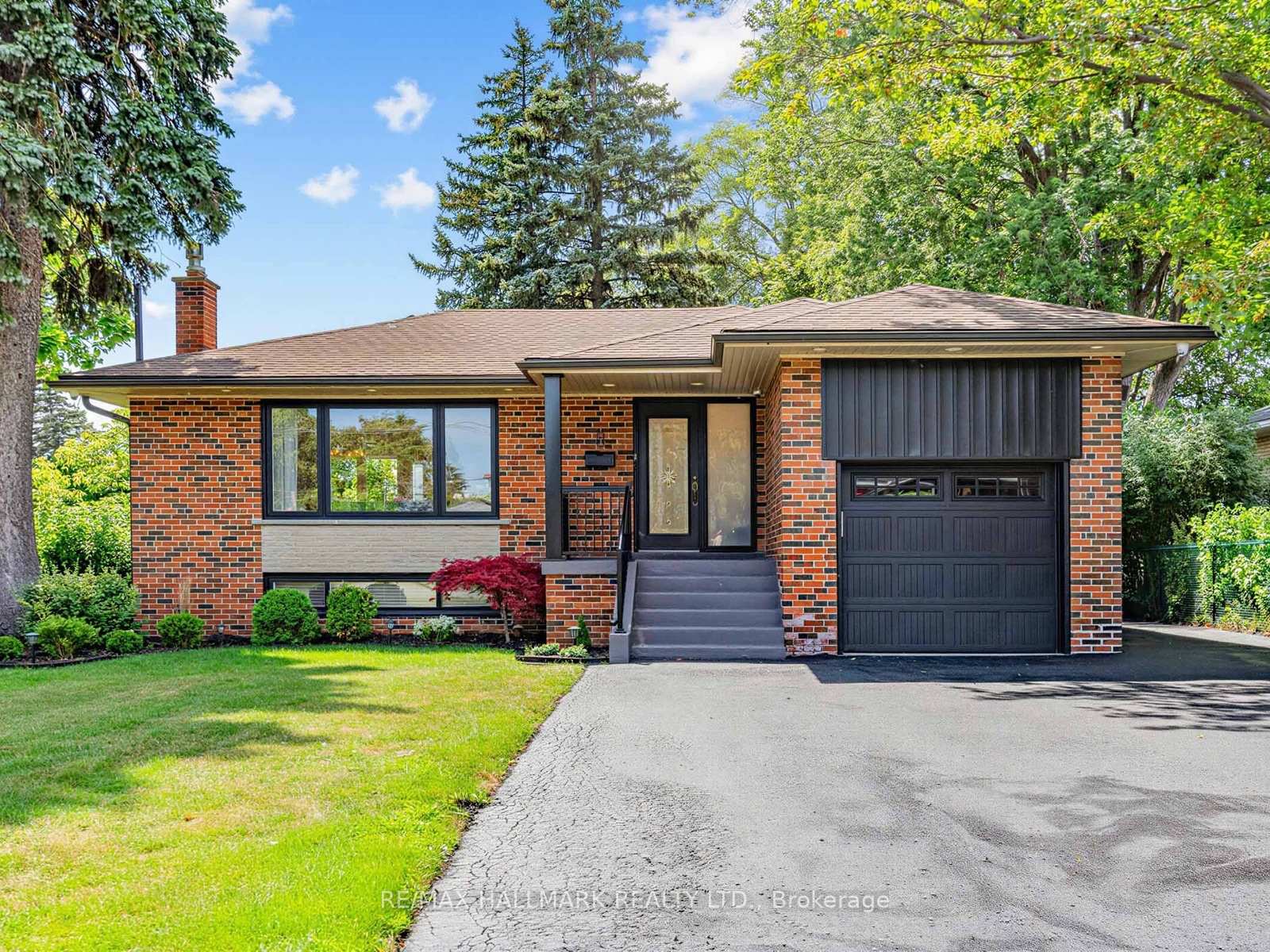 8-tufton-crescent-toronto-north-york-ontario-c13566420