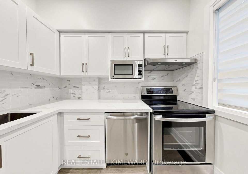 124-kendal-avenue-toronto-toronto-ontario-c13566464