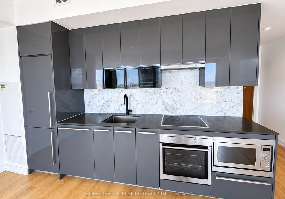 115-mcmahon-drive-toronto-north-york-ontario-c13566586