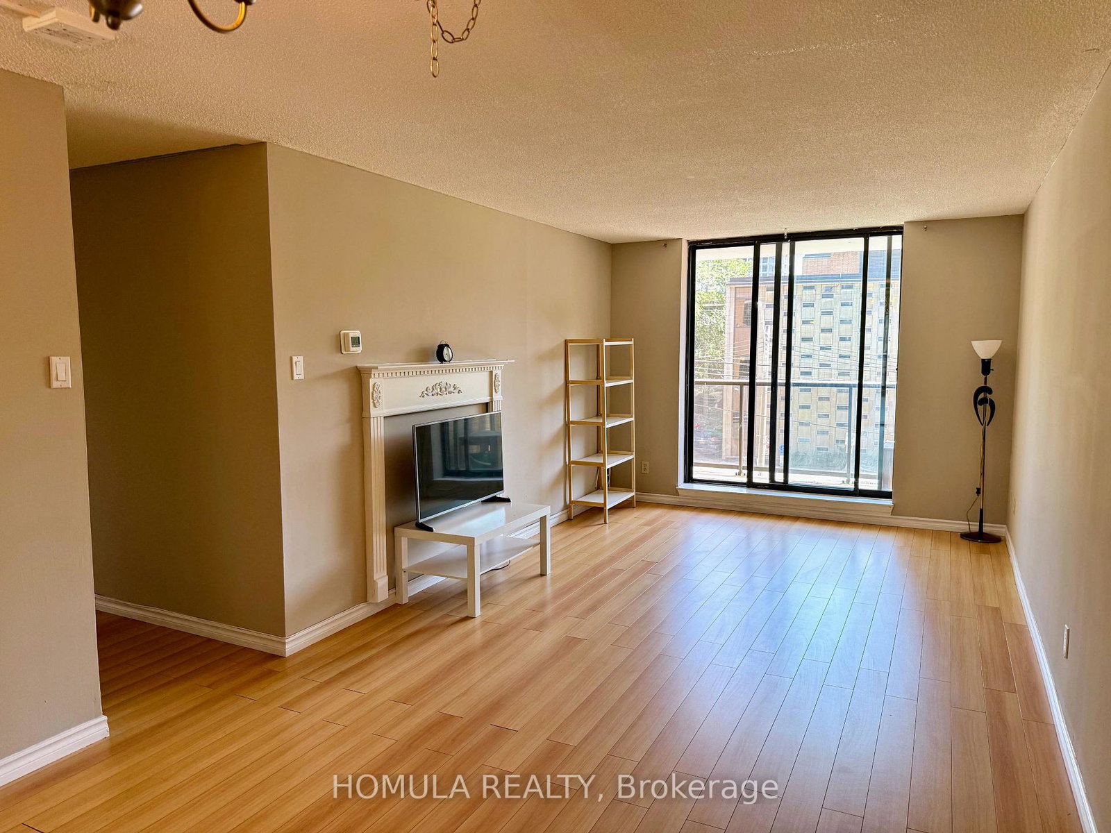250-jarvis-street-toronto-toronto-ontario-c13566672
