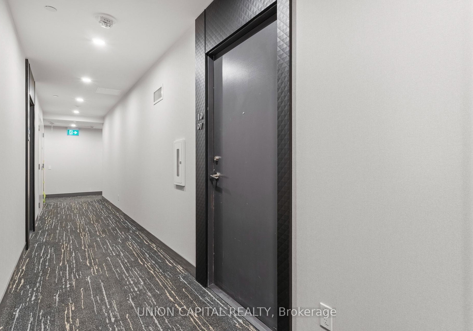 8-wellesley-street-w-toronto-toronto-ontario-c13566806