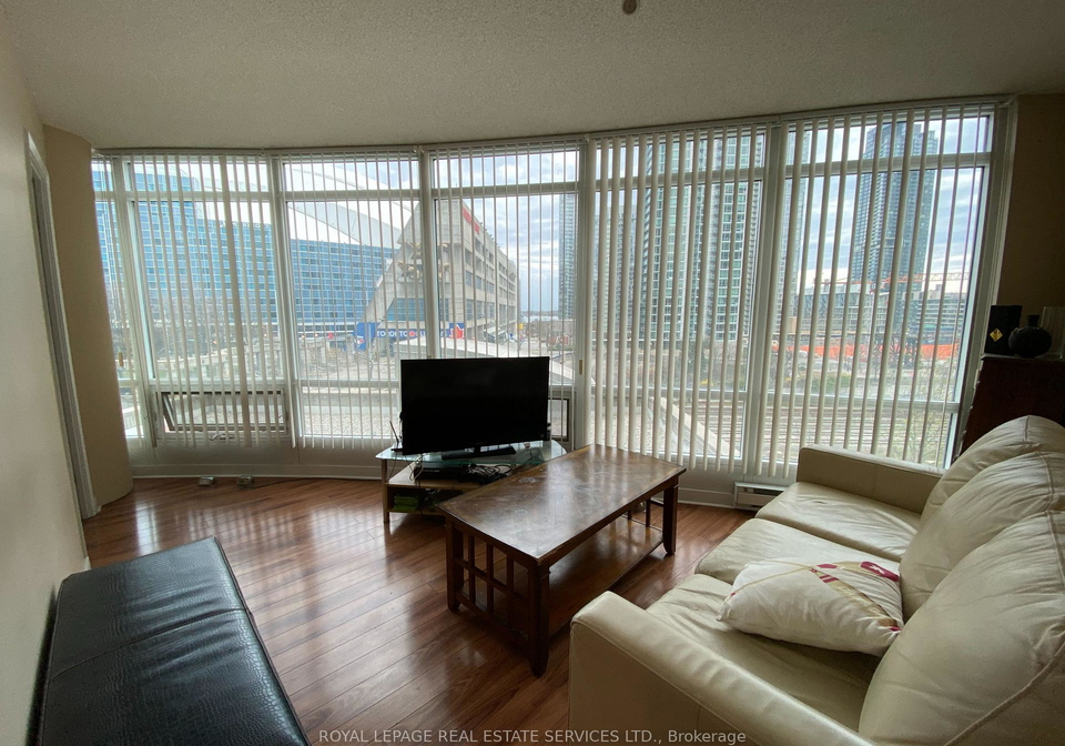 361-front-street-w-toronto-toronto-ontario-c13567034
