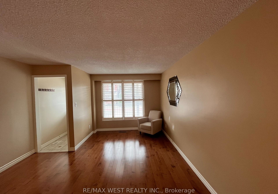 568-dufferin-street-toronto-toronto-ontario-c13567082