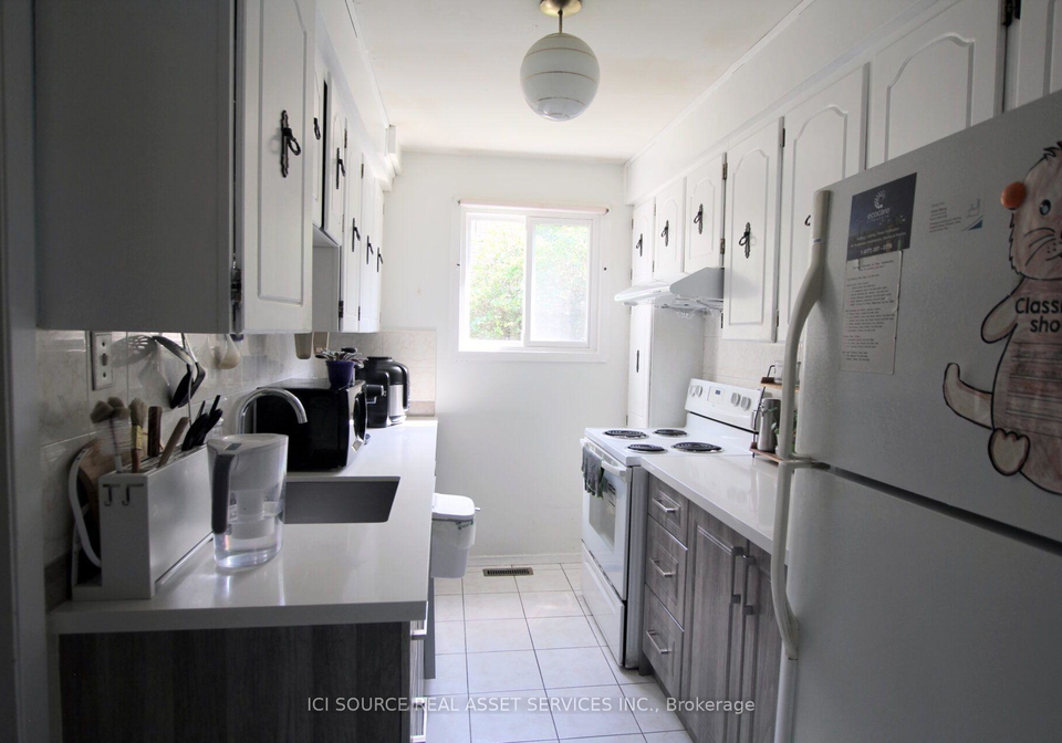 22-rollingwood-drive-toronto-north-york-ontario-c13567220