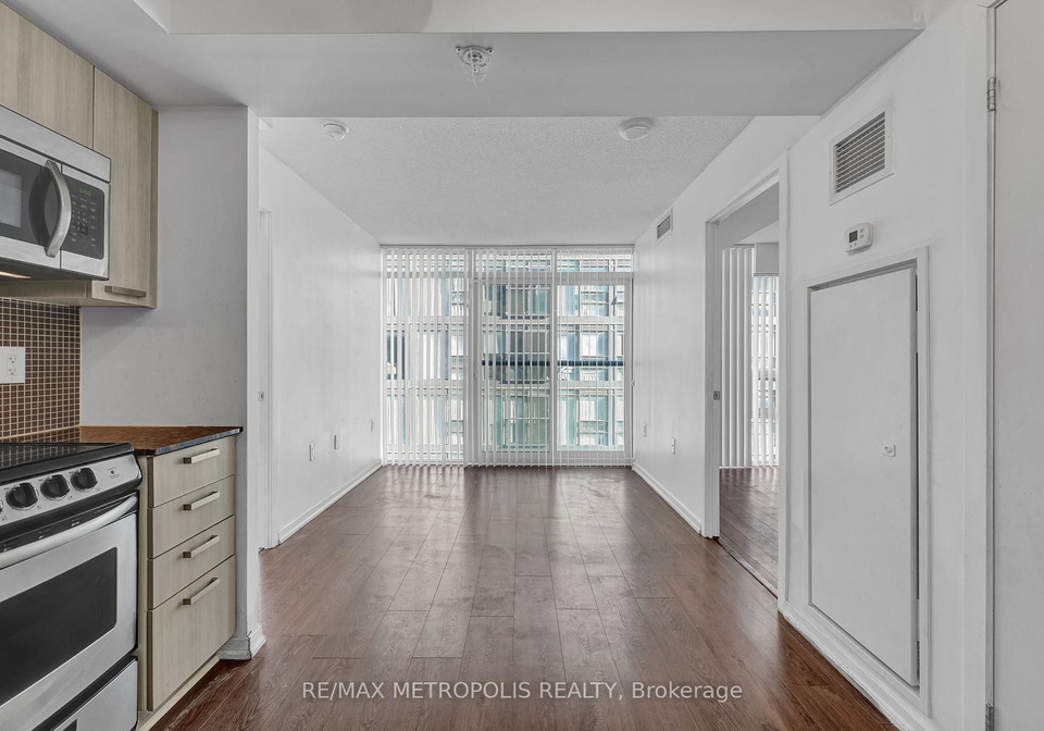 36-lisgar-street-toronto-toronto-ontario-c13567294