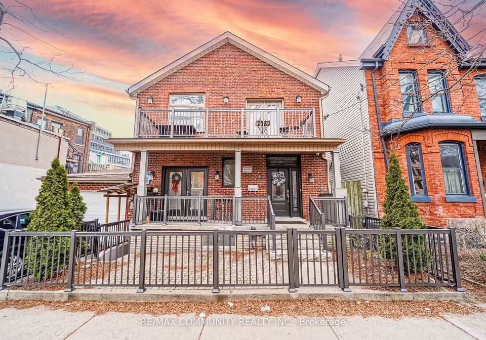 4-lakeview-avenue-toronto-toronto-ontario-c13567368