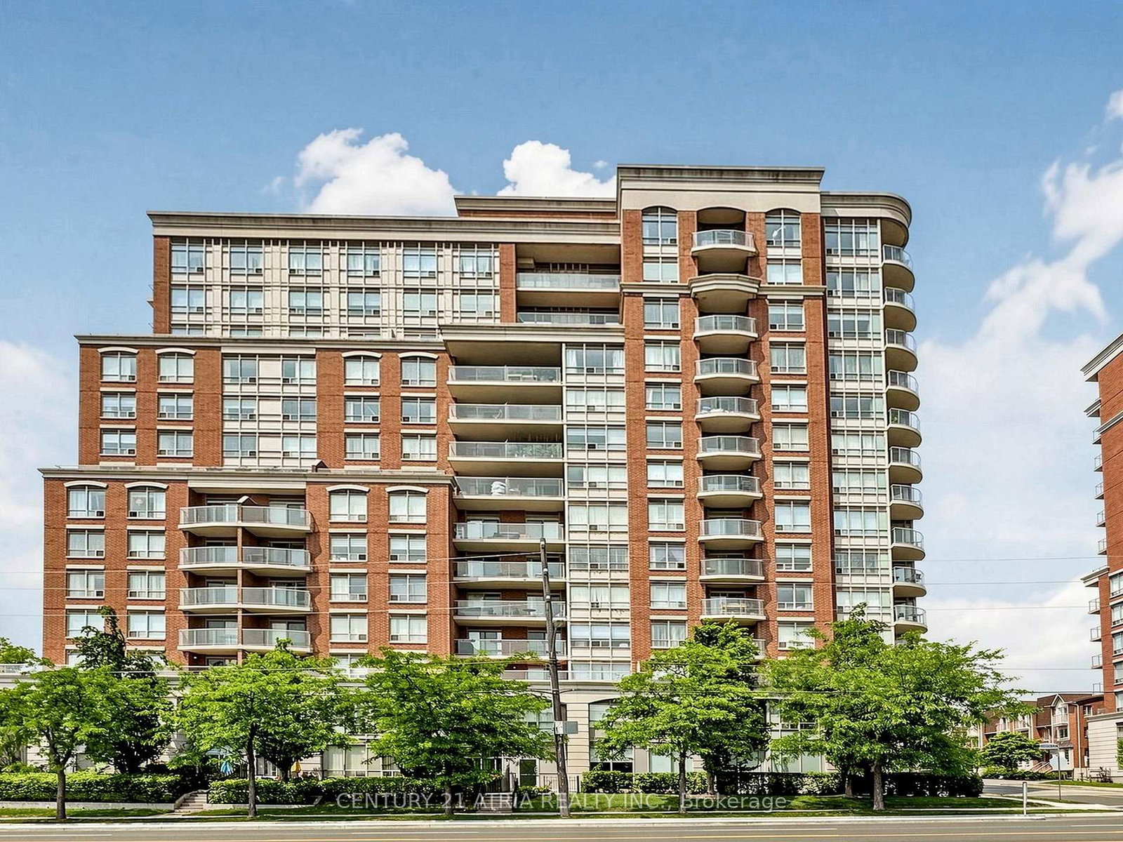 2-clairtrell-road-toronto-north-york-ontario-c13567538