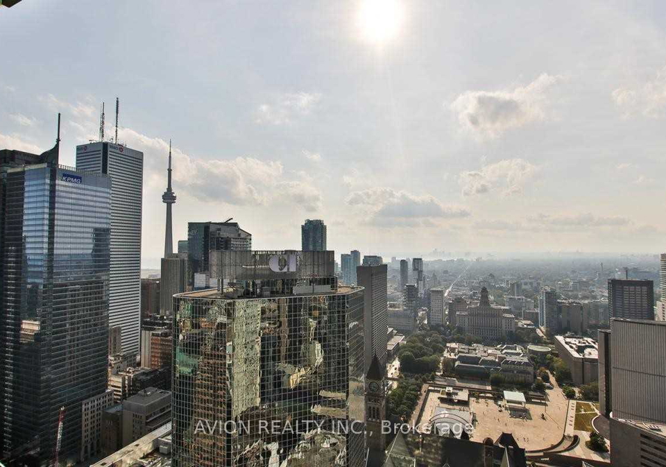 197-yonge-street-toronto-toronto-ontario-c13567760