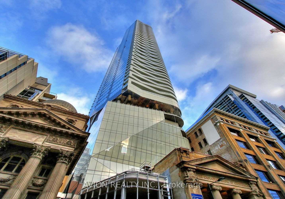 197-yonge-street-toronto-toronto-ontario-c13567760