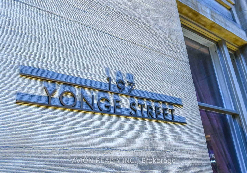 197-yonge-street-toronto-toronto-ontario-c13567760
