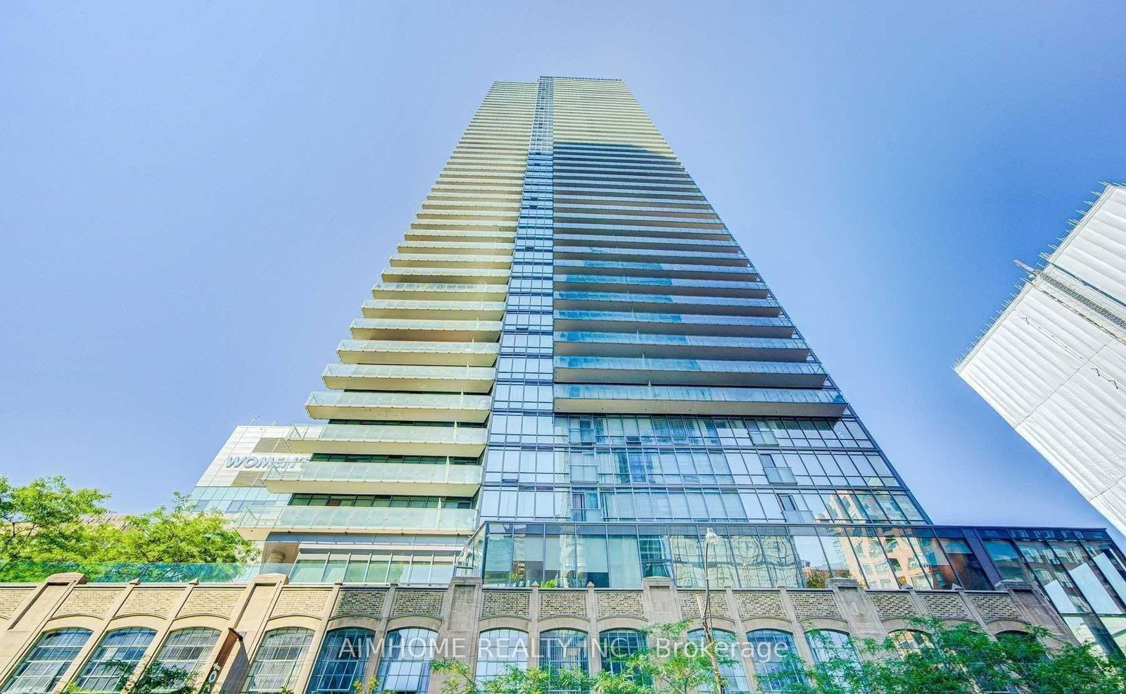 832-bay-street-toronto-toronto-ontario-c13567870