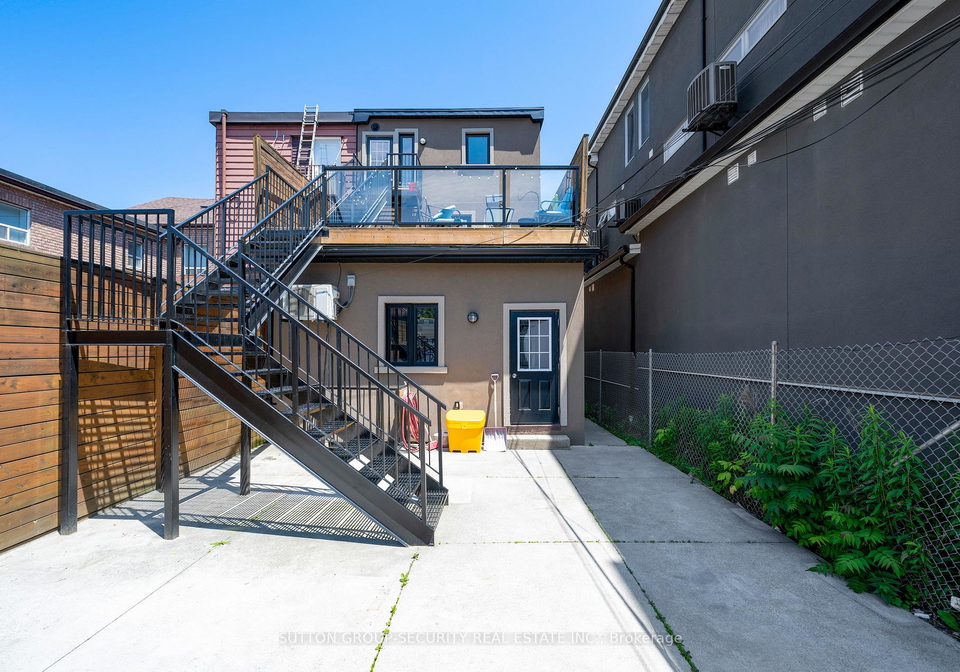 62-lippincott-street-toronto-toronto-ontario-c13567916