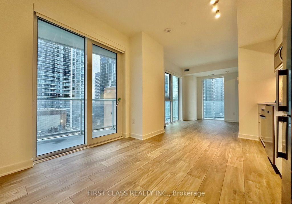 100-dalhousie-street-toronto-toronto-ontario-c13567994