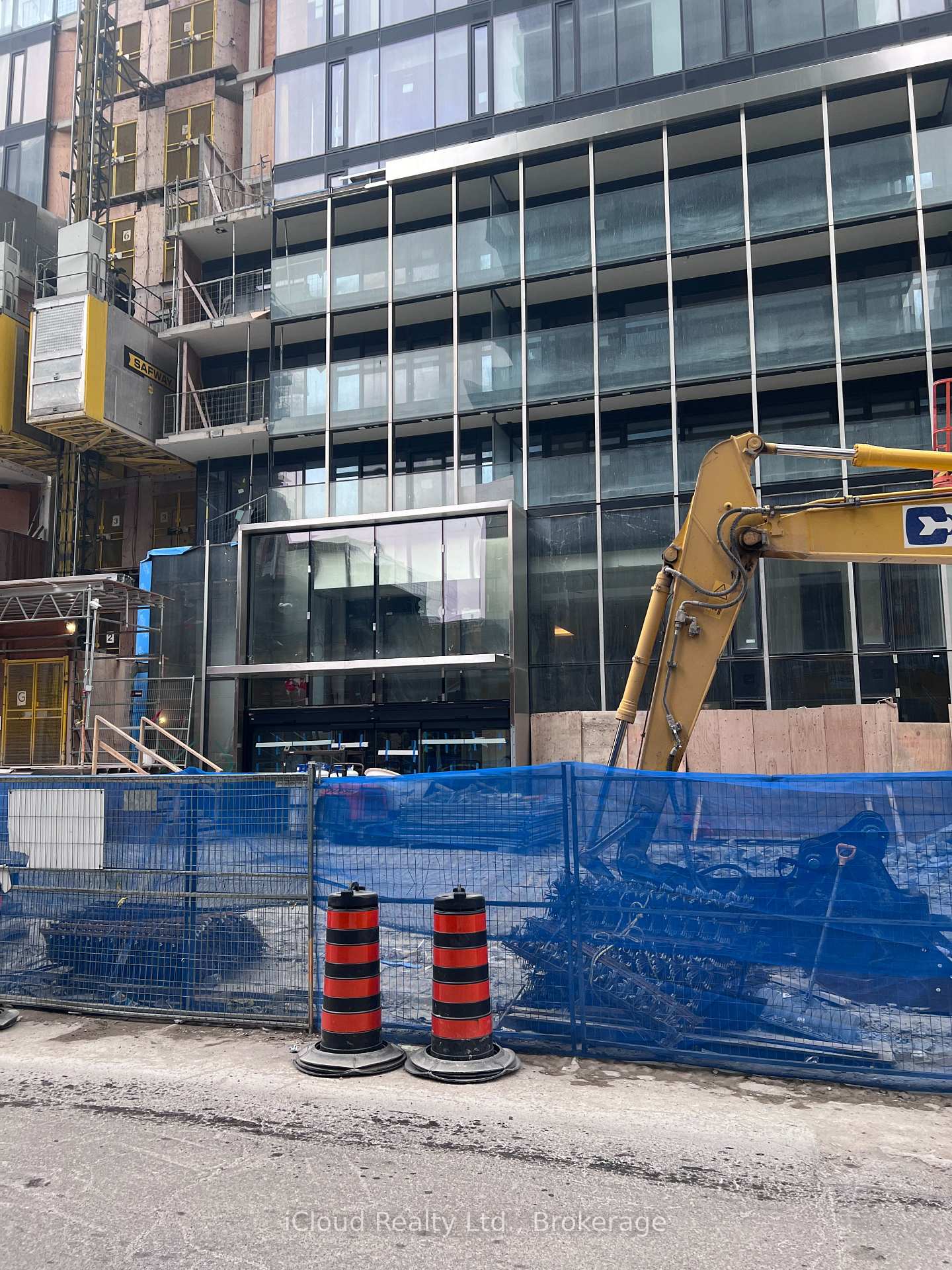 55-charles-street-e-toronto-toronto-ontario-c13569206